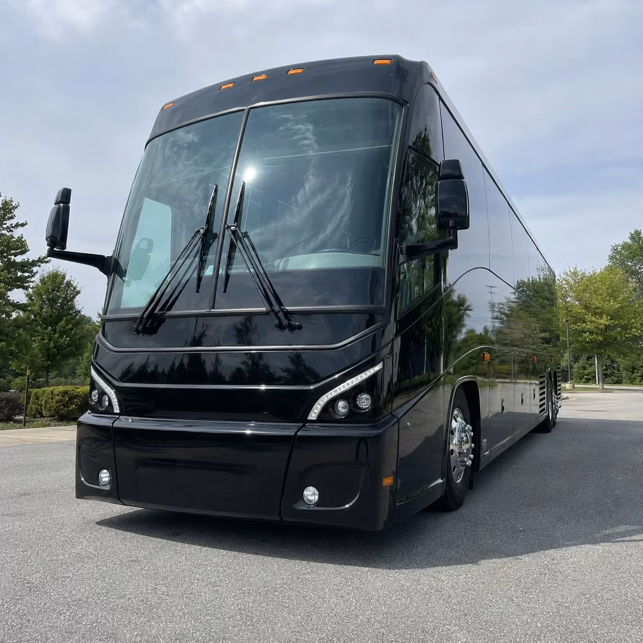 construction and worksite crew transportation across the roanoke valley