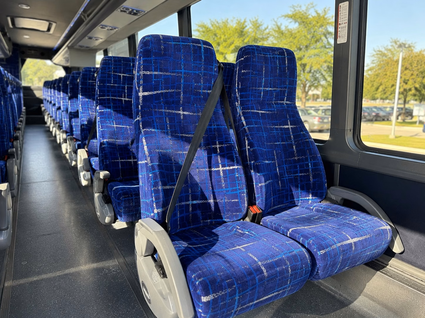 group transportation to virginia tech hokies games from roanoke