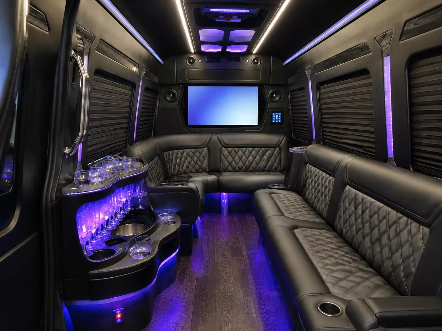 we make corporate group transportation to roanoke s top business venues simple